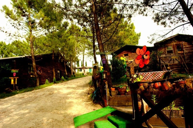 İstanbul Kamp Alanları - Woody Ville