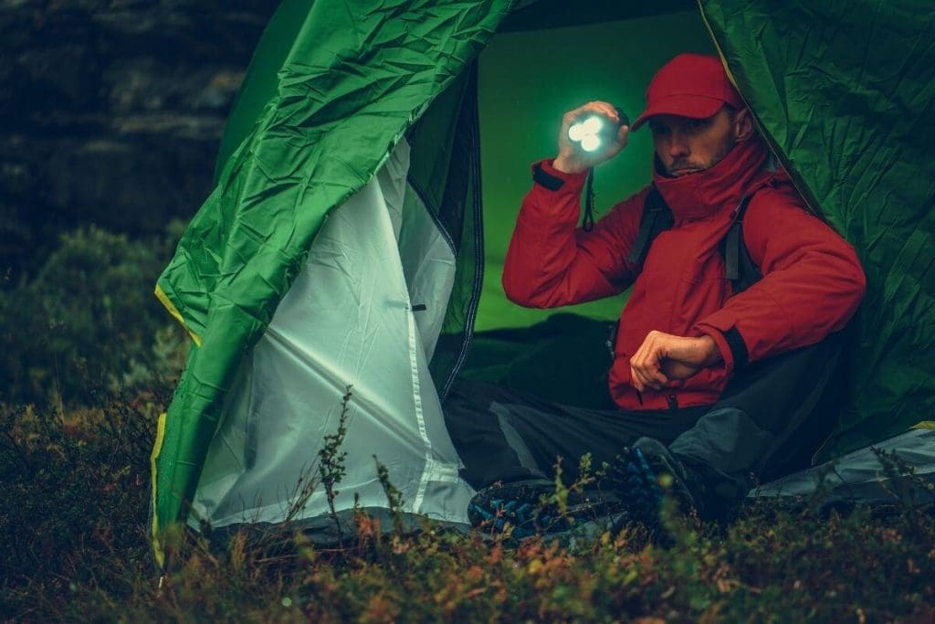 Yagmurlu Havada Kamp Yaparken Dikkat Edilmesi Gerekenler 10 1