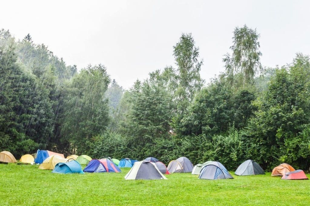 Yagmurlu Havada Kamp Yaparken Dikkat Edilmesi Gerekenler 5