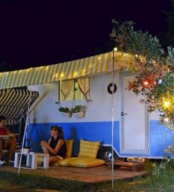 Mona Glamping Caravan Suites