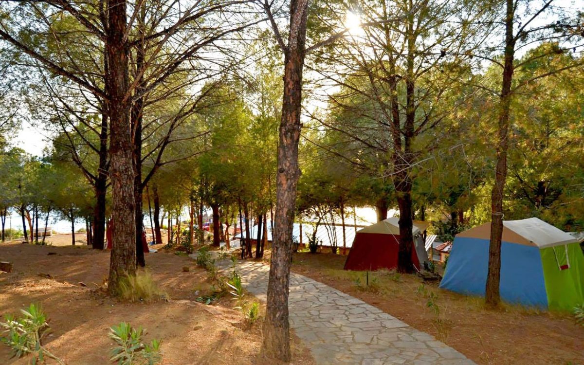 Kalemlik Orman Kampı , Özdere İzmir Kamp Alanları Geziyoo.co