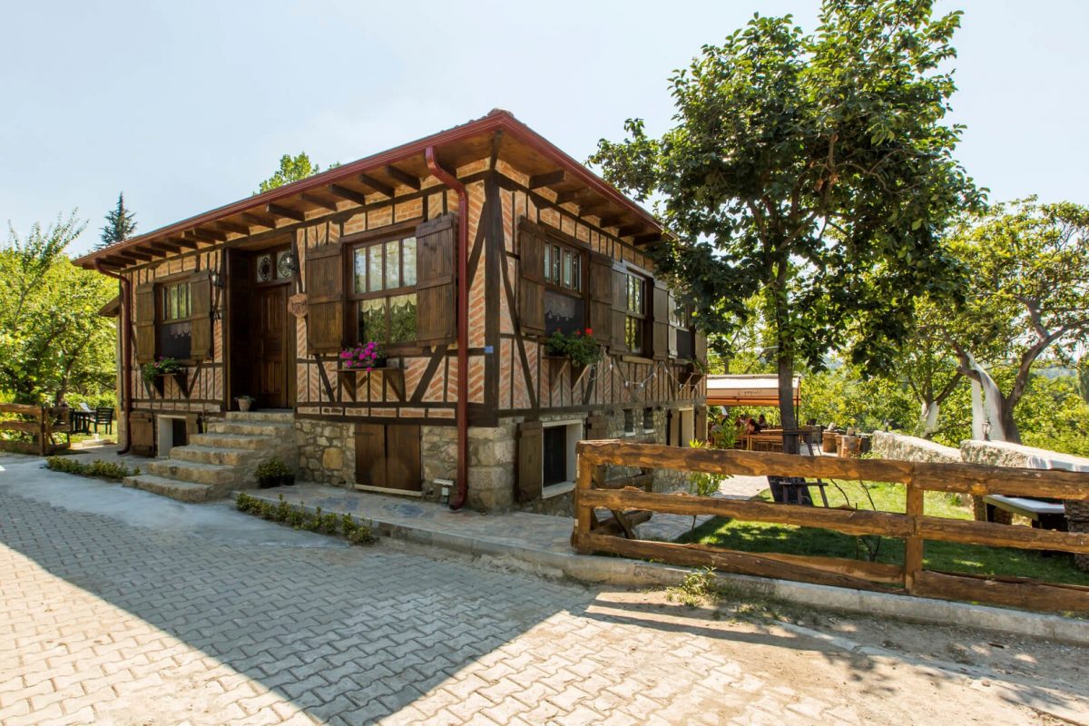 Papuli Köy Evi, Karamürsel Kocaeli Dağ Evleri Geziyoo.co