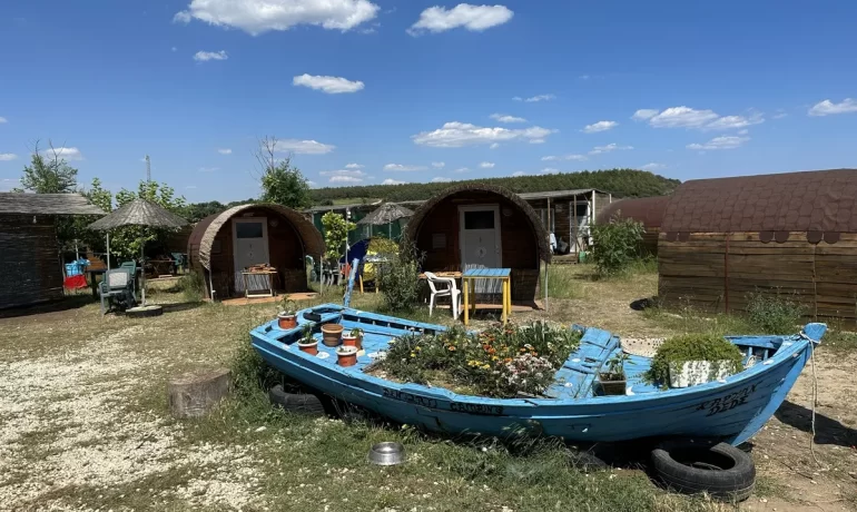 Denizatı Kamp Alanı ve Restoran