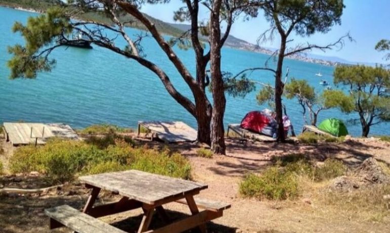 Ayvalık Camping Saklı Cennet