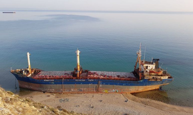 Bozcaada Batık Gemi (Beylik Koyu) Kamp Alanı