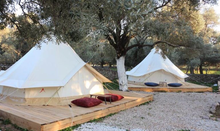 Ruina Glamping