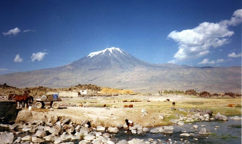 Meteor Çukuru Kamp Alanı