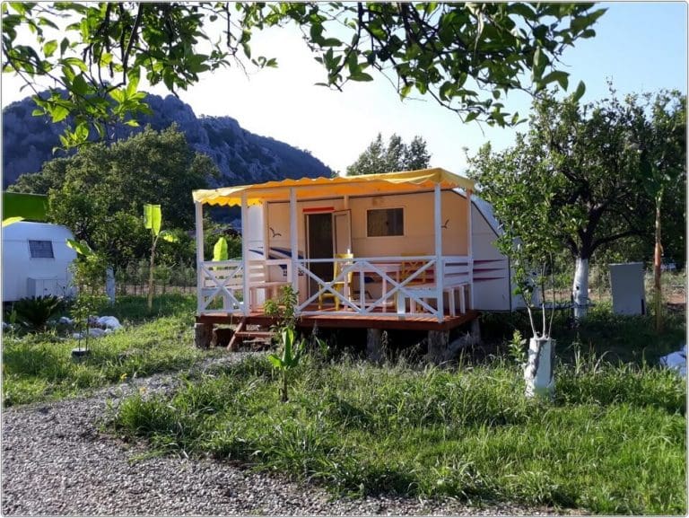 Bellerofon Camping ve Bungalov,Çıralı Antalya Bungalov Evler Geziyoo.co