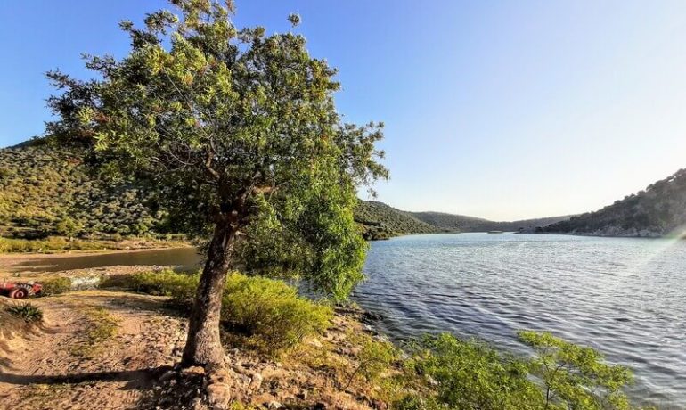 Serçin Köyü Kamp Alanı