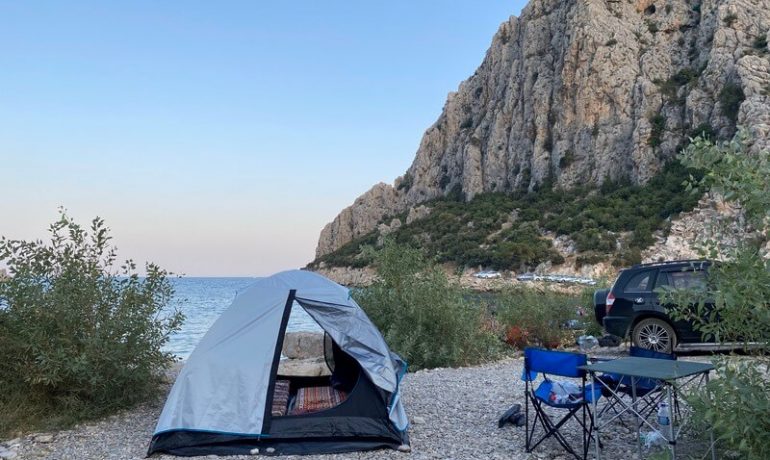 Eğribük Koyu (Barbaros Adası) Kamp Alanı