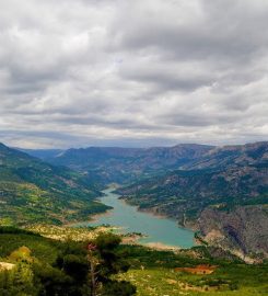 Ilısu Şelalesi Kamp Alanı