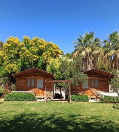 Pitos Bungalows