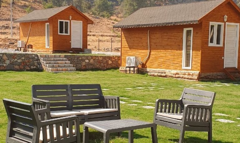 Kovan Bungalow & Camping