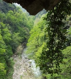 Maden Deresi ve Şelalesi Kamp Alanı