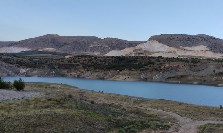 Karamanlı Barajı Kamp Alanı