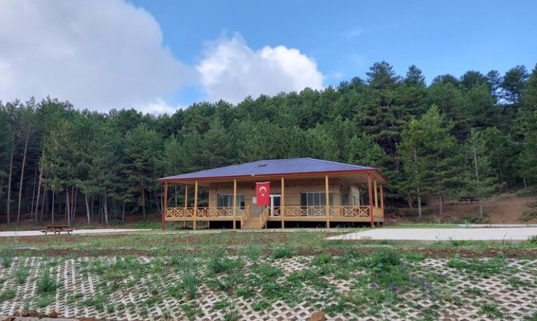 Çatak Tabiat Parkı Bungalov Evleri