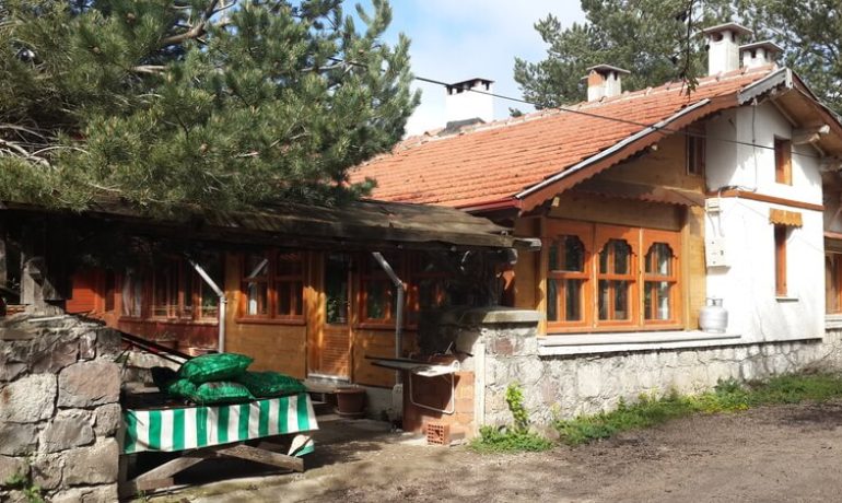 Ardıçlı Dağ Evi