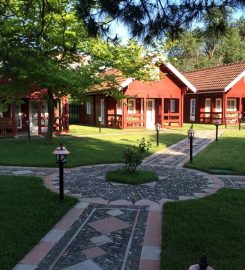 Ayanikola Tatil Evleri