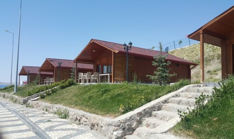 Kuşçu Tatil Köyü