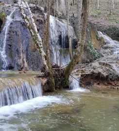 Karapınar Şelalesi Kamp Alanı