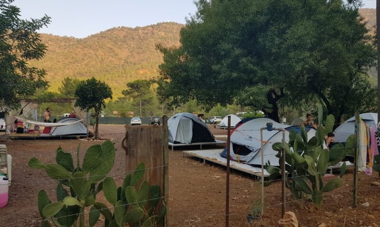 La Tortuga Camping