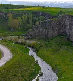 Hınıs Kanyonu Kamp Alanı