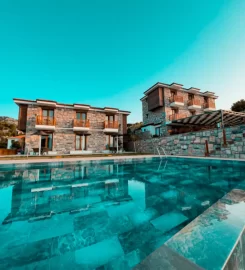 Alice Tatil Evi