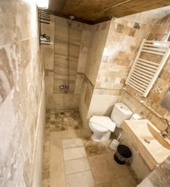 Harkasos Cave Hotel