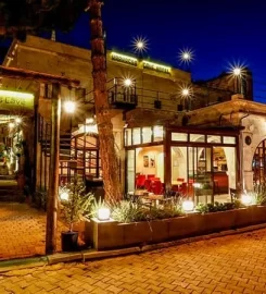 Harkasos Cave Hotel