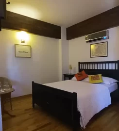 Akvaryum Otel