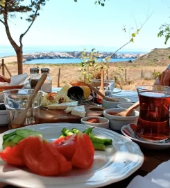 Akvaryum Otel