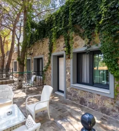 Beyaz Güvercin Otel