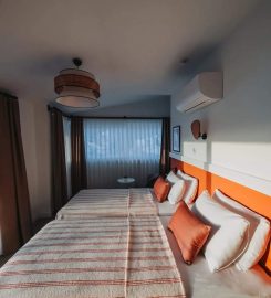 Diplomat Suites