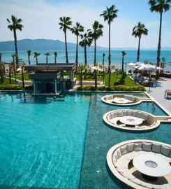 Parmos Hotel