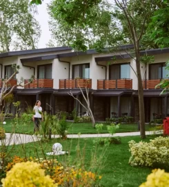 Parmos Hotel