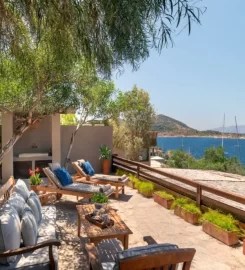 Karia Bel’ Hotel & Restaurant (12+)