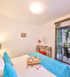 Mare Garden Hotel