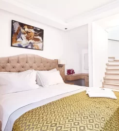 Casa Mimosa Hotel +12