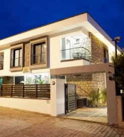 Casa Mimosa Hotel +12