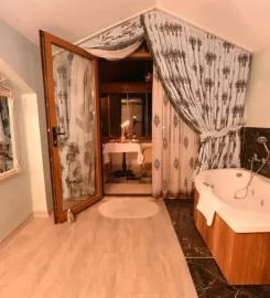 Kartepe Köşkü