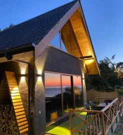 Lavinya Suit Bungalov