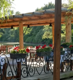 Wineport Lodge Hotel